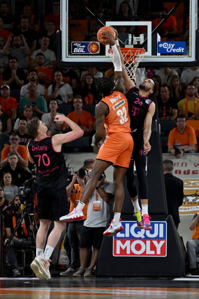 洛文尼亚不 洛文尼亚不