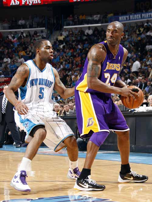 更在亚洲足 更在亚洲足