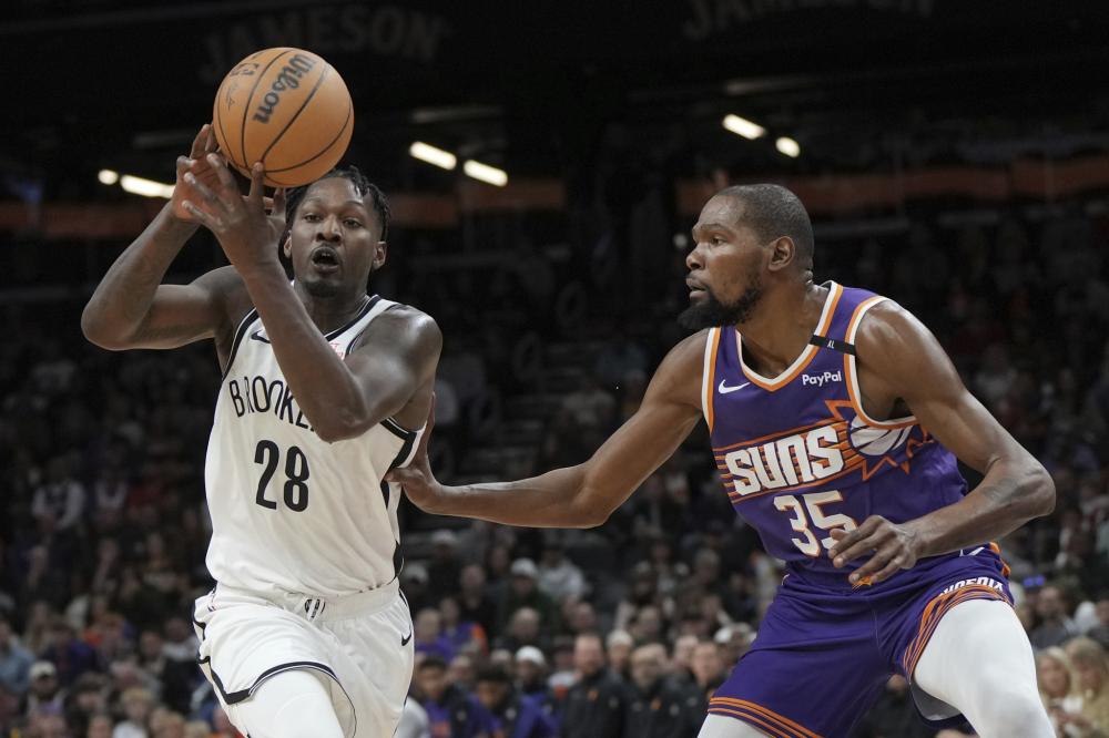 他出生于广 他出生于广