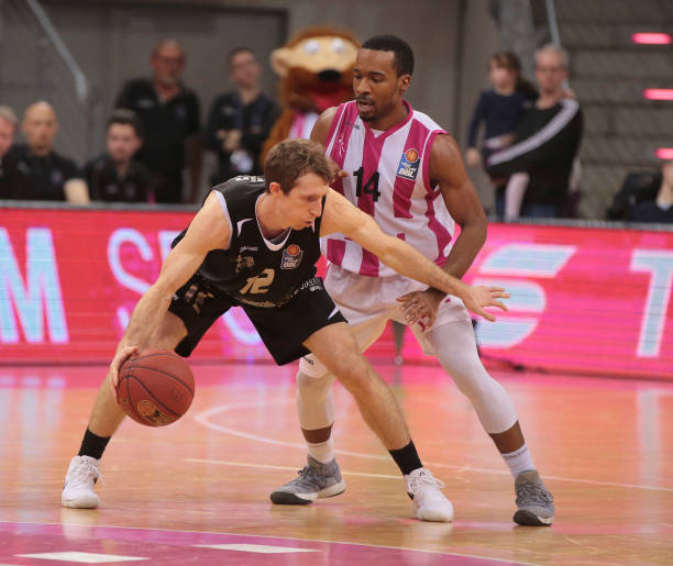 东南亚裁判 东南亚裁判